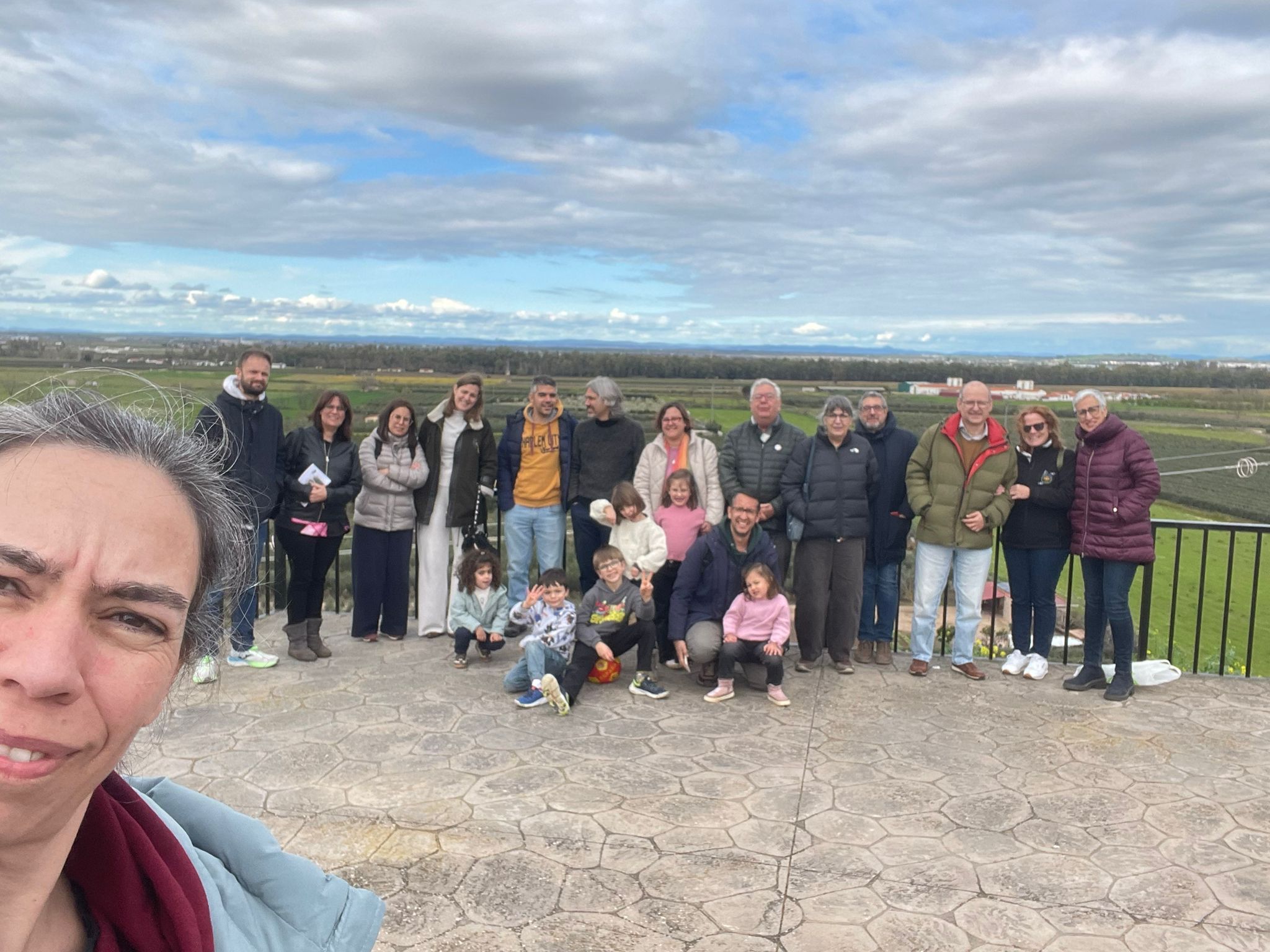 Tejer confianza: habitar las instituciones como levadura de justicia y corresponsabilidad